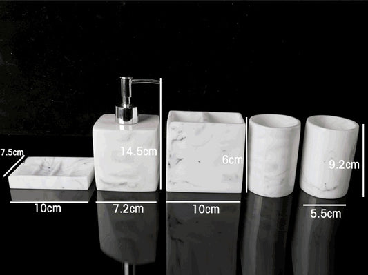 Nordisches Badezimmer-Set aus marmoriertem Resin – Zahnbürstenhalter & Seifenspender
