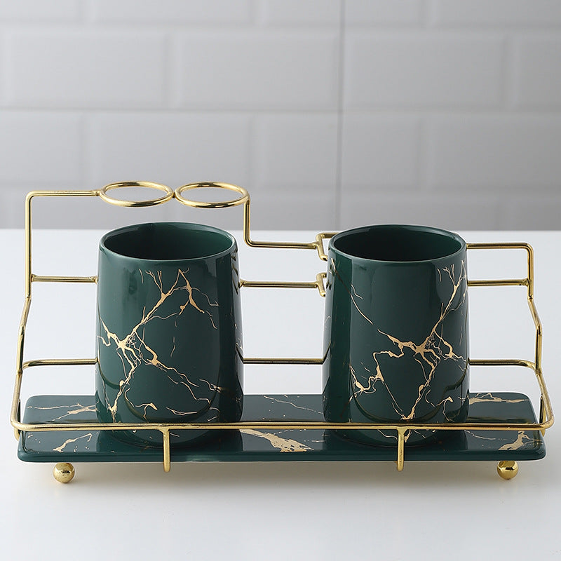 Keramik Badezimmer Set – Zahnbürstenhalter & Organizer mit Goldrahmen (Luxus Design)