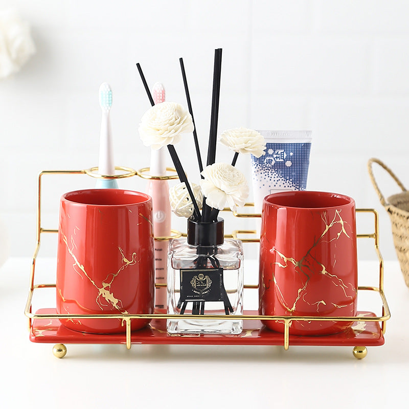 Keramik Badezimmer Set – Zahnbürstenhalter & Organizer mit Goldrahmen (Luxus Design)