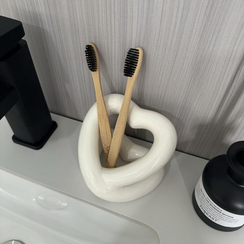 Keramik Zahnbürstenhalter Herz Design – Dekorativer Badezimmer Organizer