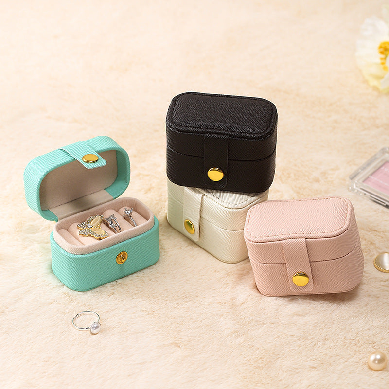 Mini Schmuckbox für Ringe – Tragbare Reise Schmuck Aufbewahrungsbox