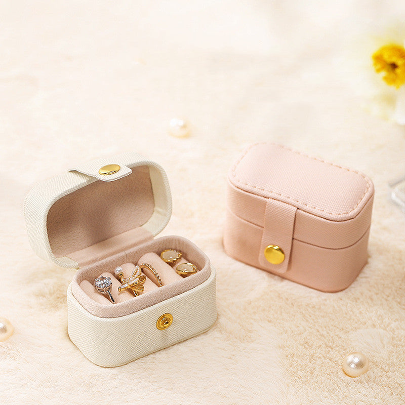 Mini Schmuckbox für Ringe – Tragbare Reise Schmuck Aufbewahrungsbox