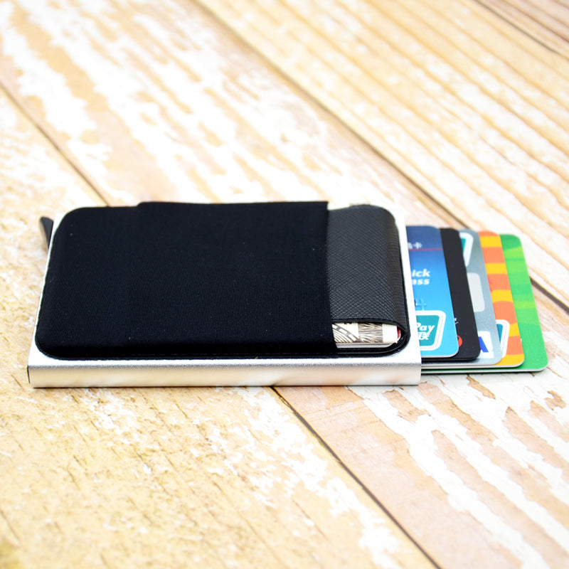RFID Aluminium Slim Wallet – Kartenhalter mit elastischem Fach